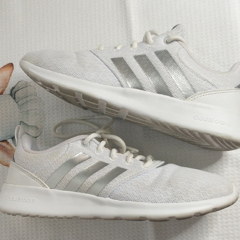 Adidas Cloudfoam "Super" White & Gray Ladies Size 7.5 Running Shoes. VGC. (H&J) - Picture 5 of 11